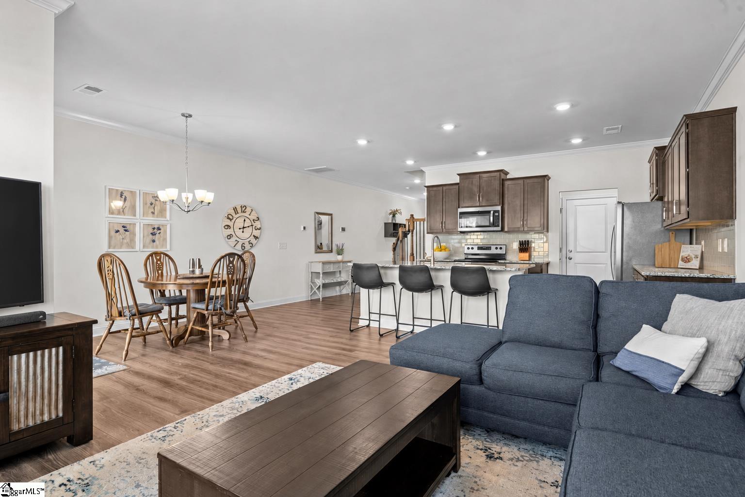 433 Yellow Fox Road Greer, SC 29650 - Photo 10 of 26 Gallery Image 10