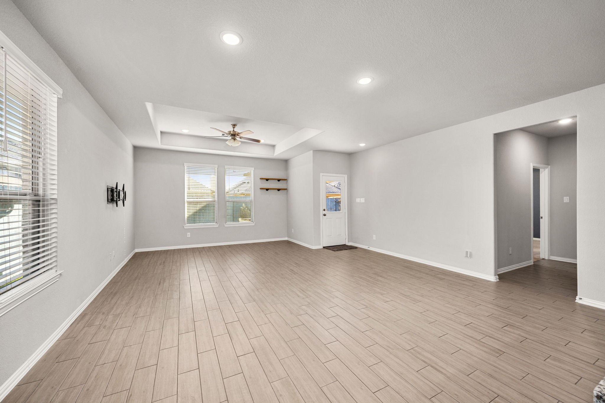 8315 Divot Trace Fulshear, TX 77441 - Photo 17 of 33