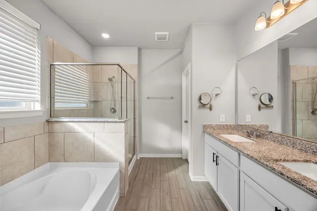 $2,600 | 8315 Divot Trace, Fulshear, TX 77441