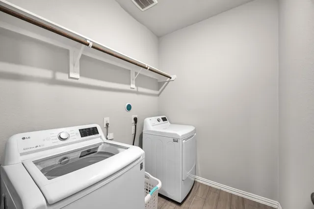 $2,600 | 8315 Divot Trace, Fulshear, TX 77441