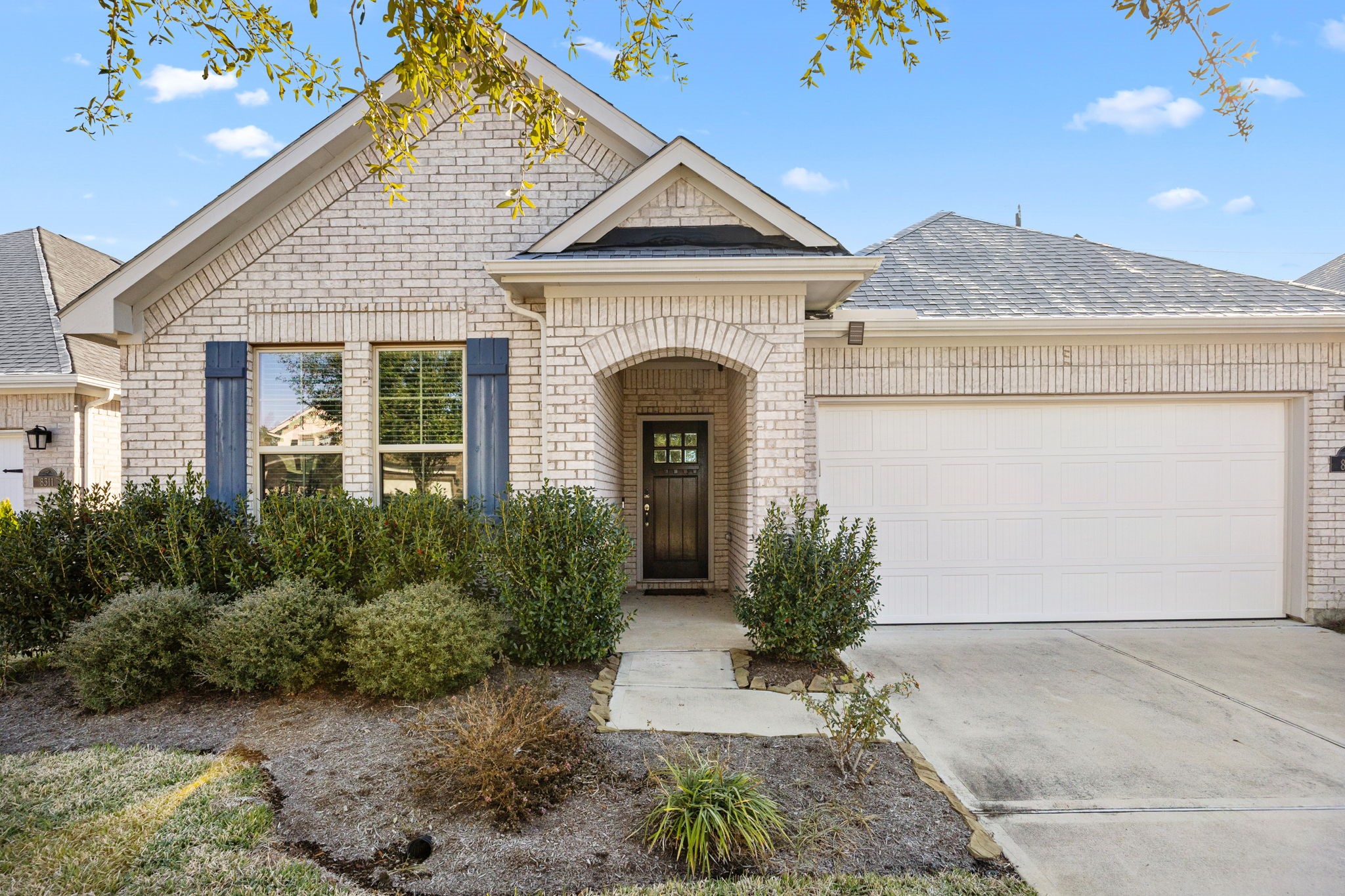 8315 Divot Trace Fulshear, TX 77441 - Photo 4 of 33