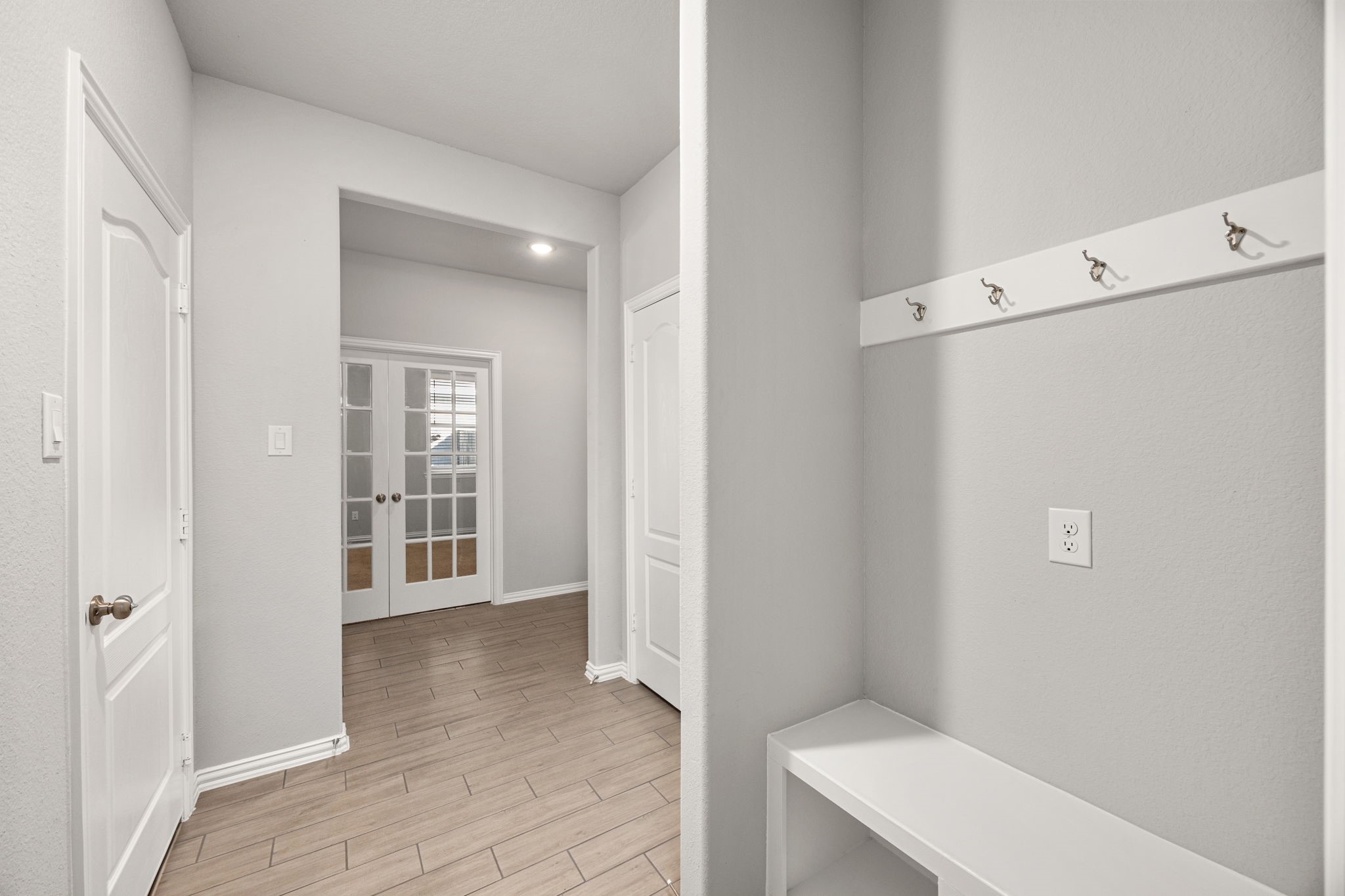 8315 Divot Trace Fulshear, TX 77441 - Photo 9 of 33