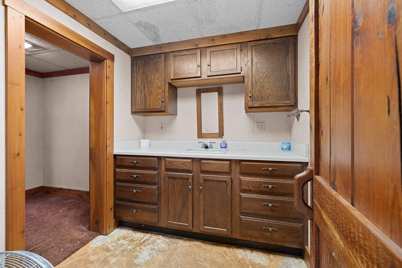 2512 Riverside Drive Green Bay, WI 54301 - Photo 65 of 79