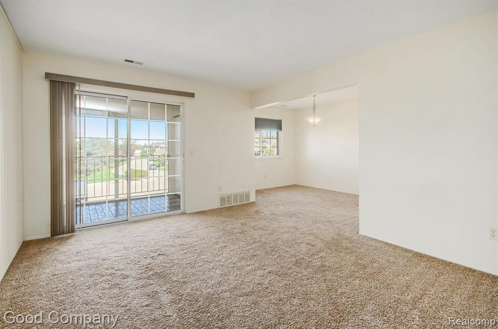 420 Baldwin Avenue, Unit 92 Rochester, MI 48307 - Photo 5 of 18