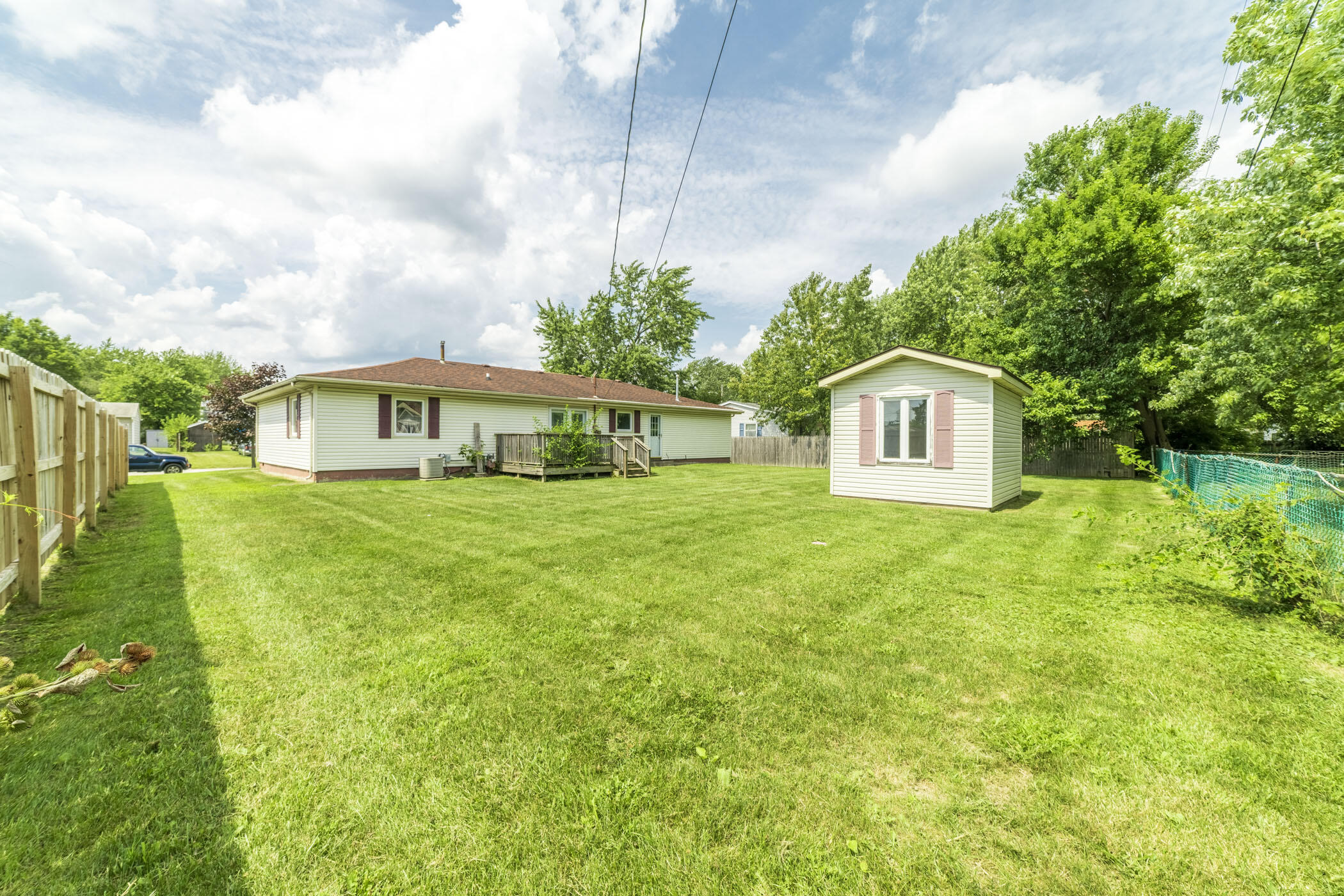 631 Osage Road Valparaiso, IN 46385 - Photo 14 of 14 a front view of a house with garden