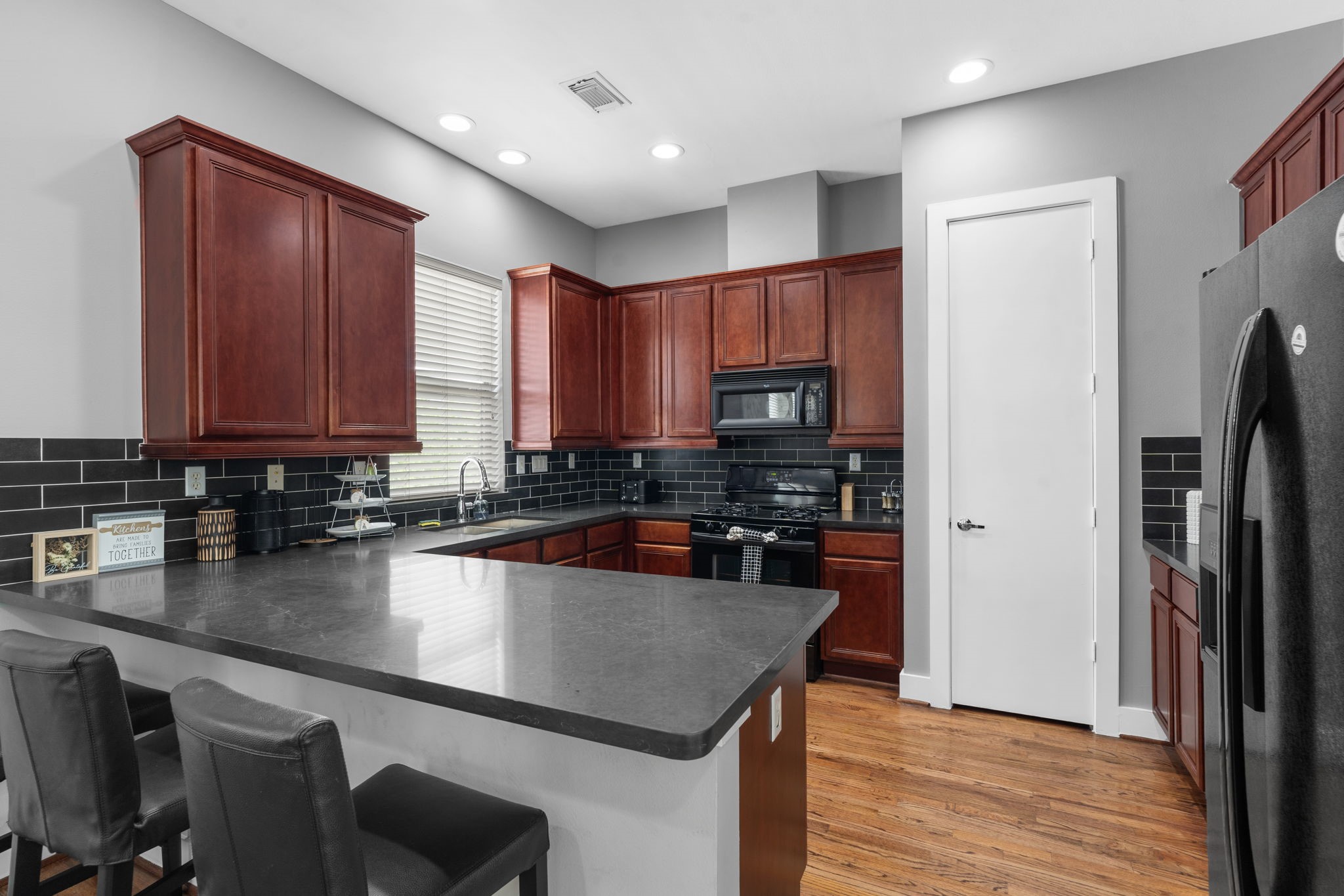 926 Lester Street Houston, TX 77007 - Photo 14 of 27