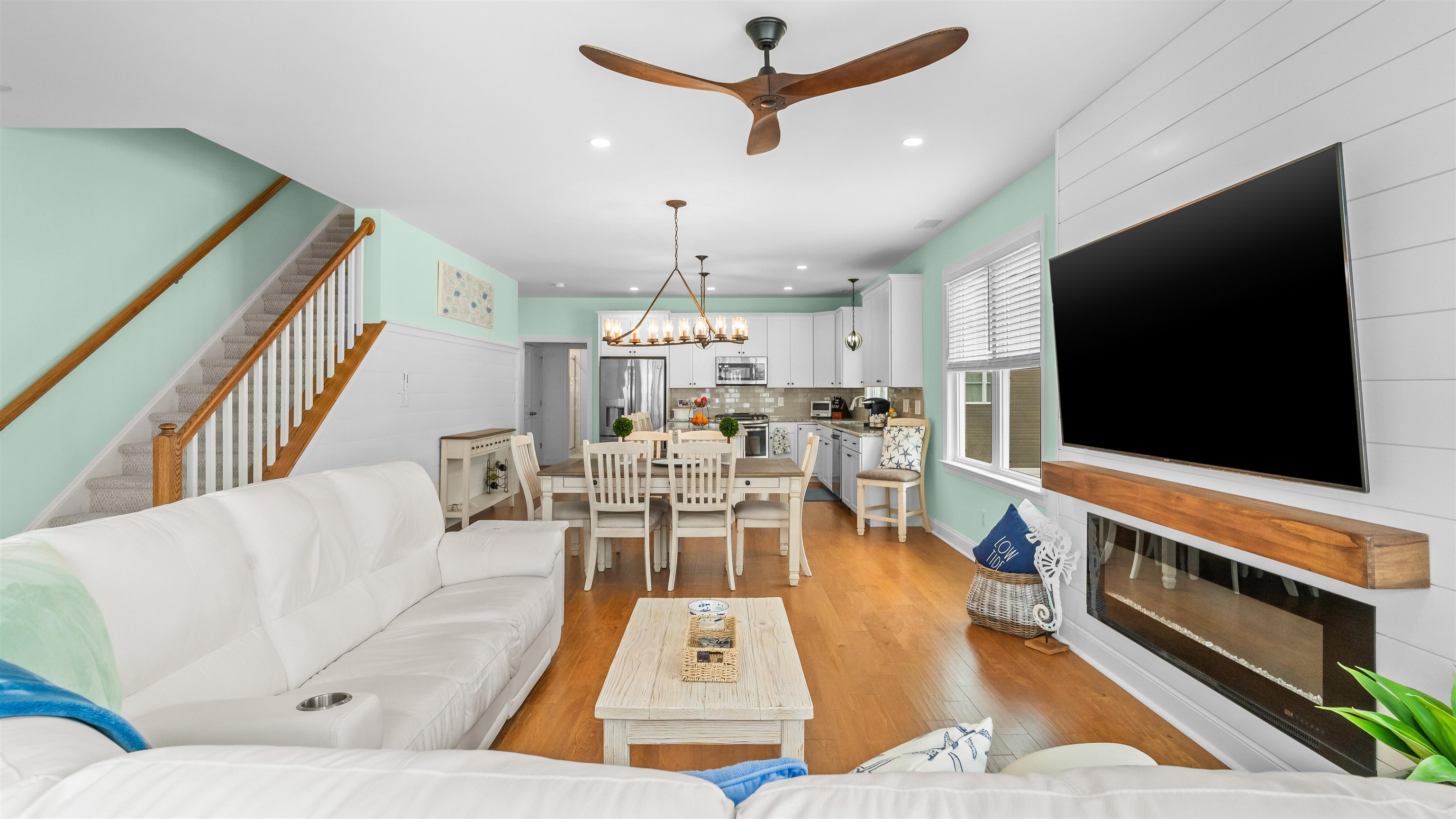 126 Anglesea Drive, Unit RIGHT SIDE North Wildwood, NJ 08260 - Photo 13 of 41
