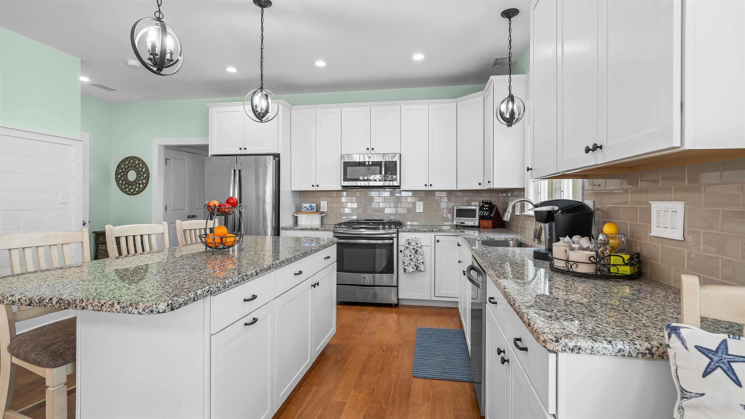126 Anglesea Drive, Unit RIGHT SIDE North Wildwood, NJ 08260 - Photo 7 of 41