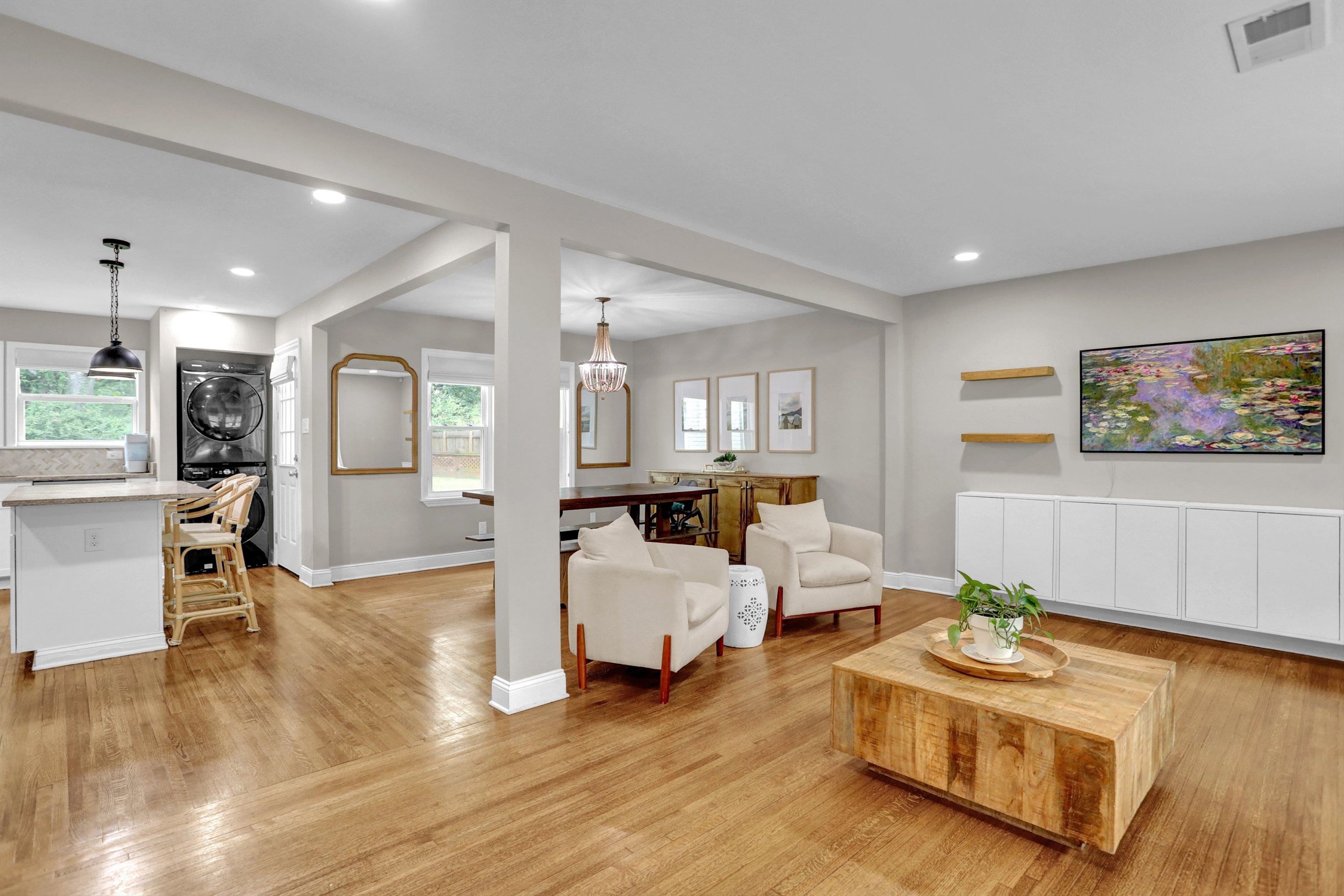 4344 Rhodes Avenue Memphis, TN 38111 - Photo 6 of 31 a living room with furniture and a wooden floor