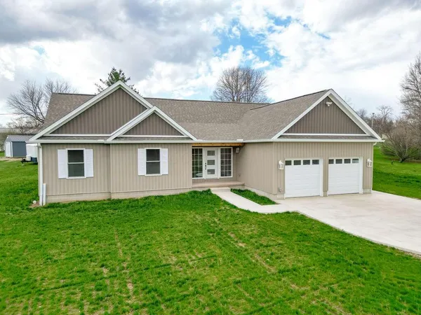 $420,000 | 316 East Main Street, Danville, OH 43014
