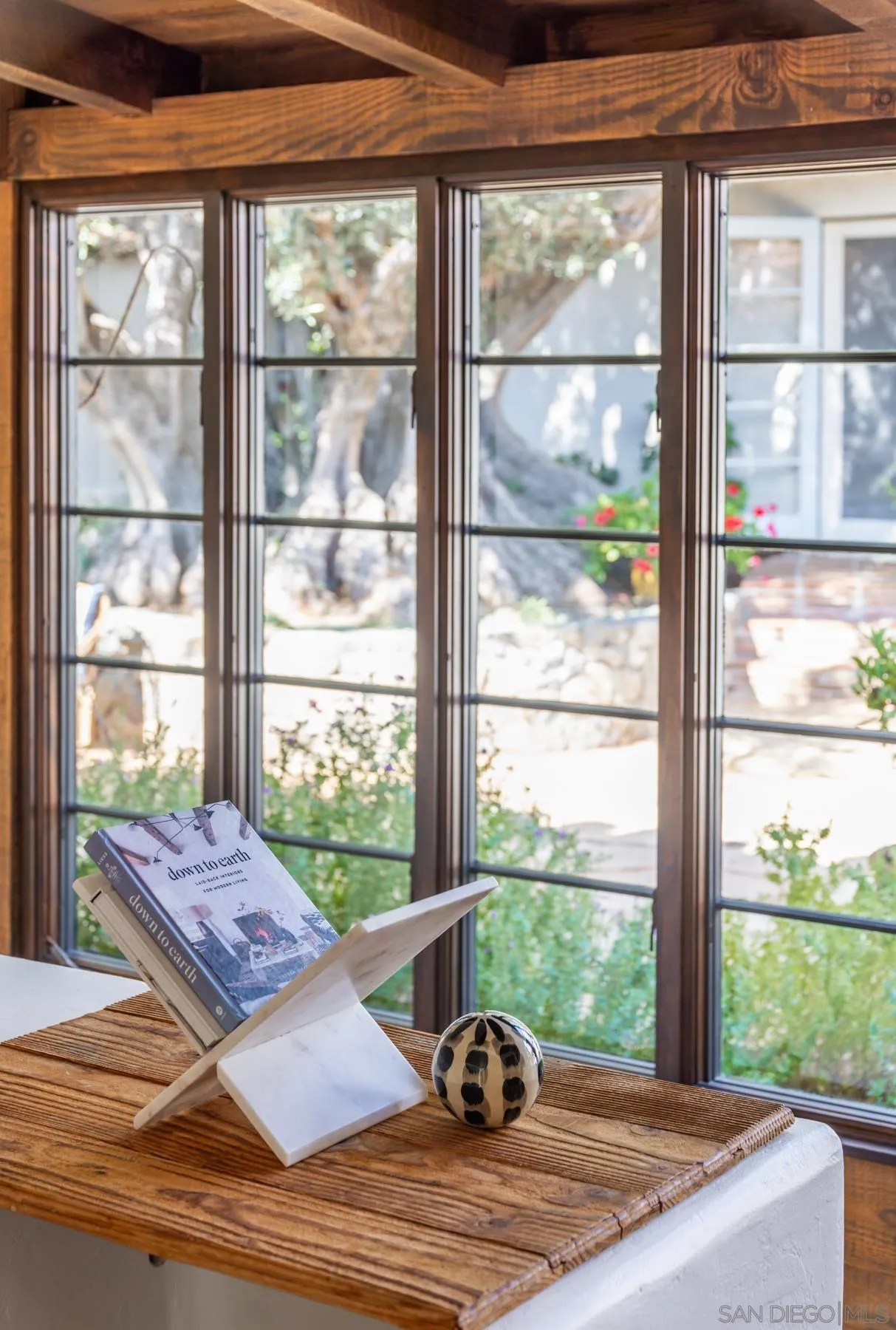 6004 Avenida Cresta La Jolla, CA 92037 - Photo 35 of 58 a view of a room that has a bed and wooden floor