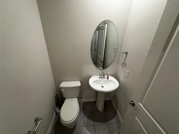 $2,300 | 5419 Big Thicket Lane, Royse City, TX 75189