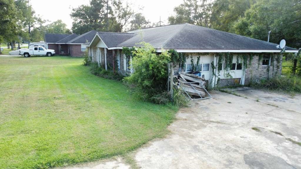 5403 Old State Highway Orange, TX 77632 - Photo 4 of 11