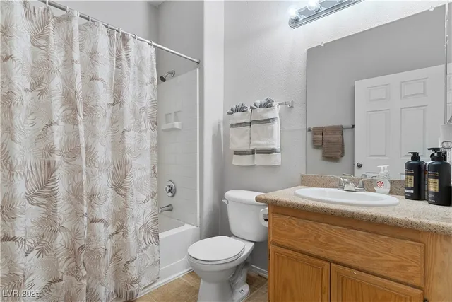 $189,990 | 3318 North Decatur Boulevard, Unit 1013, Las Vegas, NV 89130