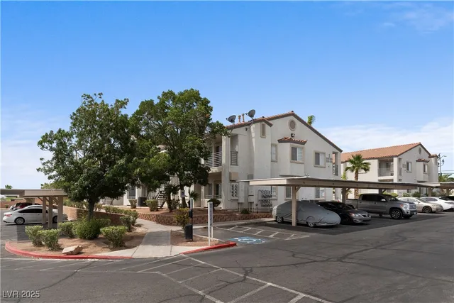 $189,990 | 3318 North Decatur Boulevard, Unit 1013, Las Vegas, NV 89130