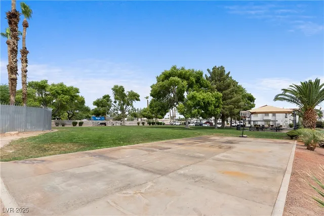$189,990 | 3318 North Decatur Boulevard, Unit 1013, Las Vegas, NV 89130