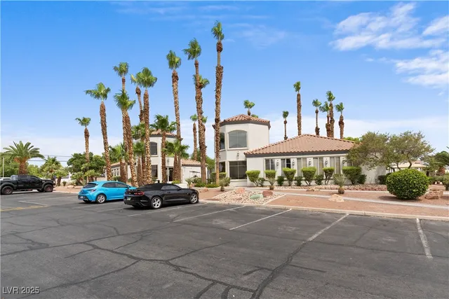 $189,990 | 3318 North Decatur Boulevard, Unit 1013, Las Vegas, NV 89130