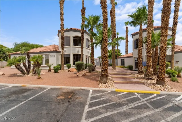 $189,990 | 3318 North Decatur Boulevard, Unit 1013, Las Vegas, NV 89130