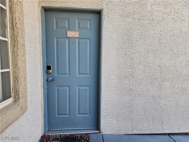 $189,990 | 3318 North Decatur Boulevard, Unit 1013, Las Vegas, NV 89130