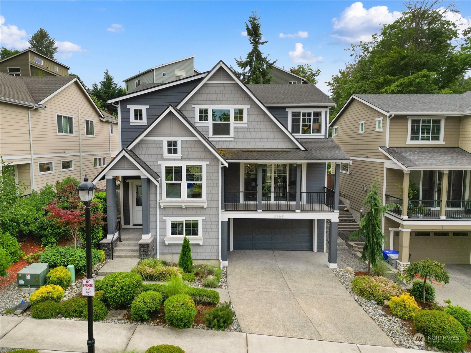3769 Monterey Court Northeast Renton, WA 98056 - Photo 1 of 39 Gallery Image 1