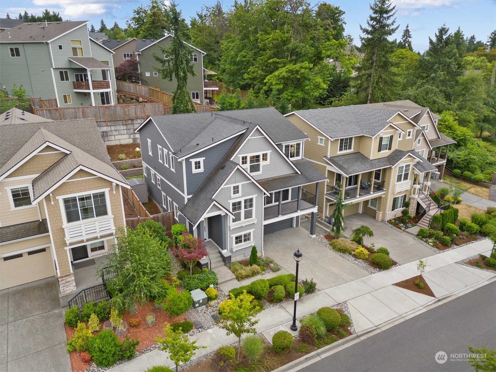 3769 Monterey Court Northeast Renton, WA 98056 - Photo 33 of 39 Gallery Image 33