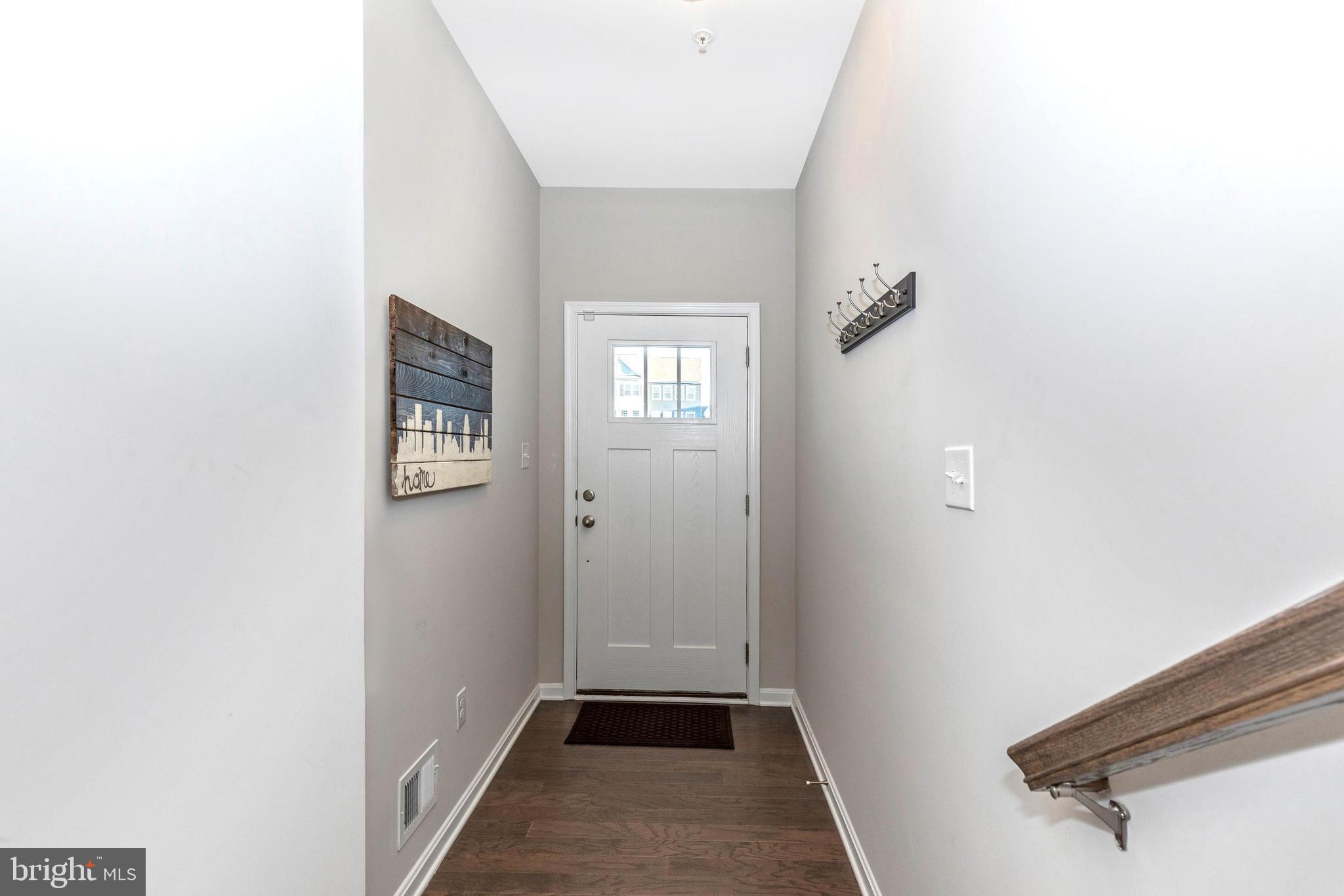 4656 Cambria Road Frederick, MD 21703 - Photo 31 of 46 Entry way