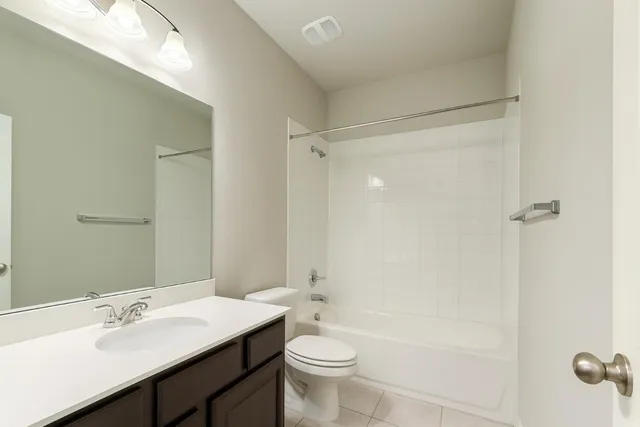 $2,000 | 913 Centerra Hills Circle, Round Rock, TX 78665