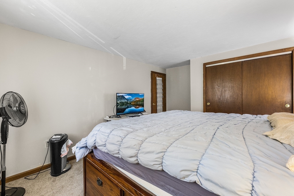 14-16 Julian Road Randolph, MA 02368 - Photo 15 of 39