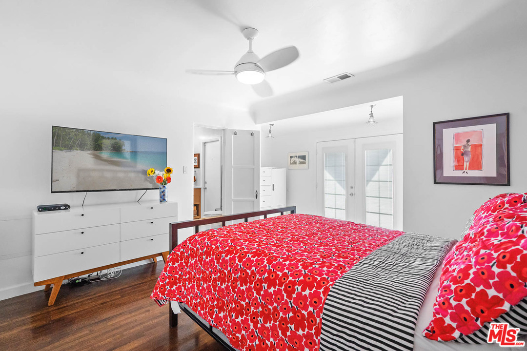 1019 South Rimpau Boulevard Los Angeles, CA 90019 - Photo 20 of 48