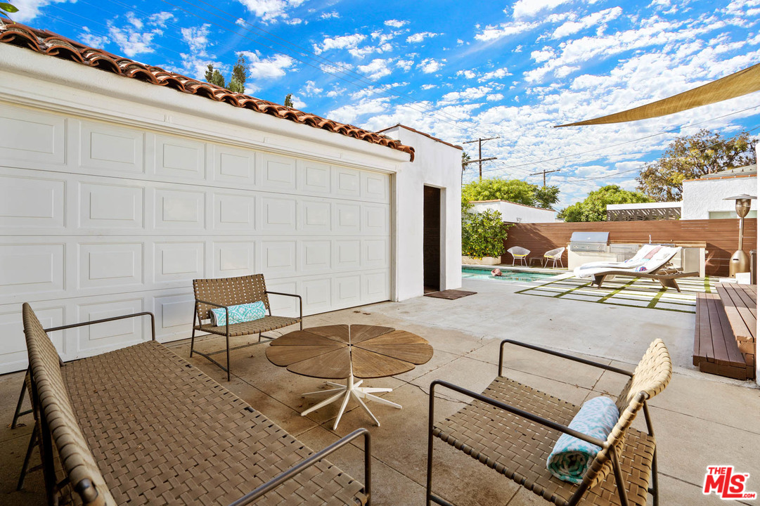 1019 South Rimpau Boulevard Los Angeles, CA 90019 - Photo 40 of 48