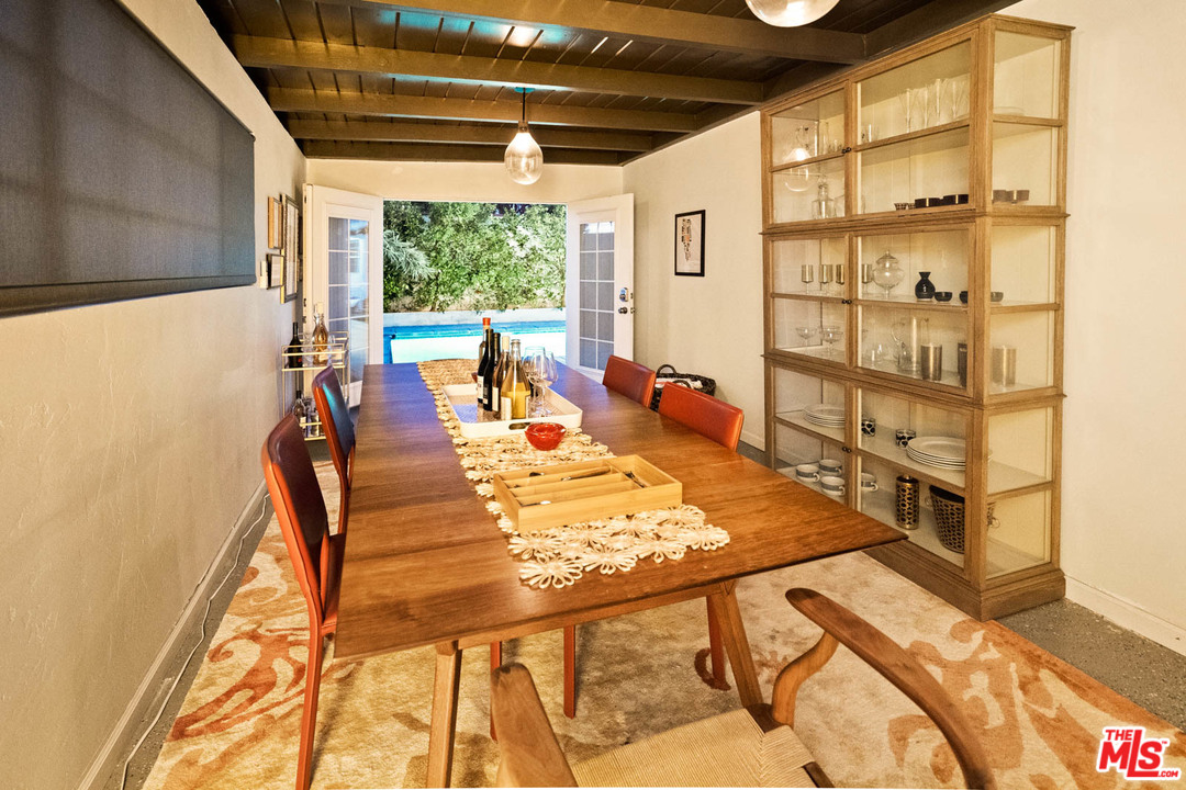 1019 South Rimpau Boulevard Los Angeles, CA 90019 - Photo 42 of 48