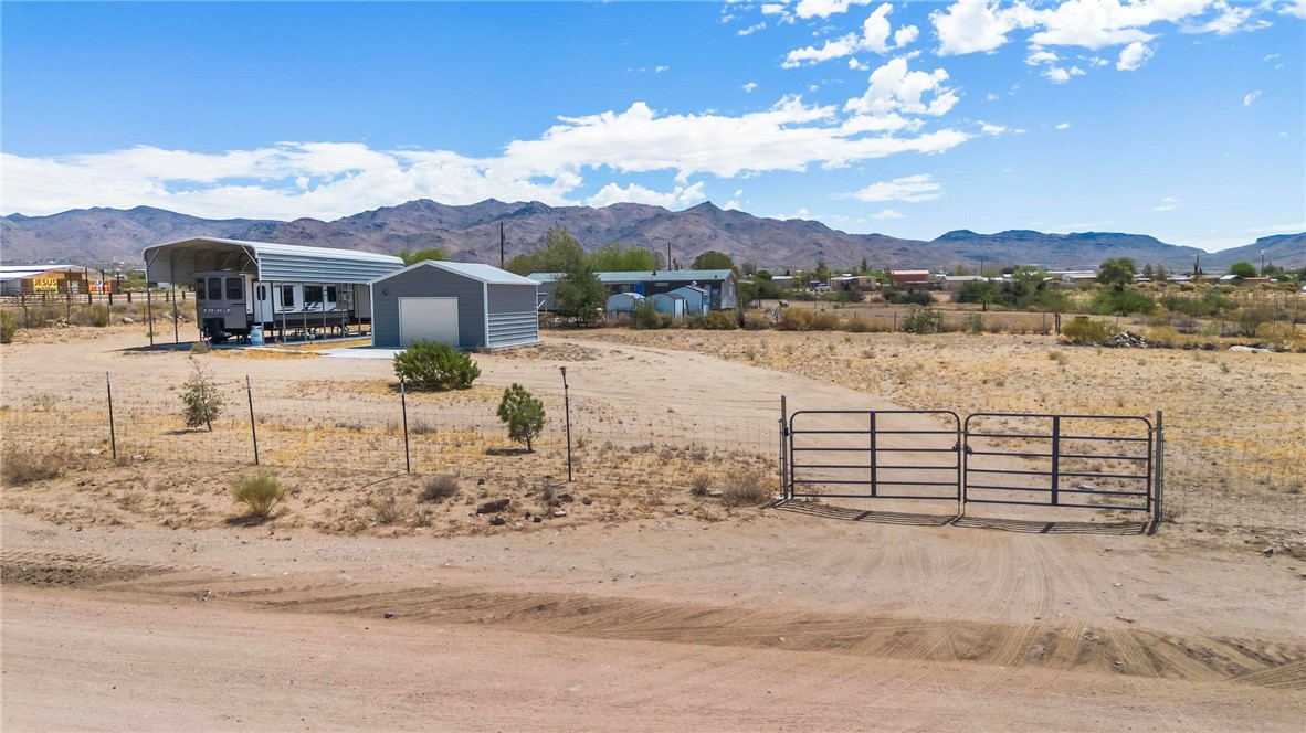 3496 Heber Road Golden Valley, AZ 86413 - Photo 6 of 47