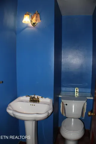 $299,000 | 113 Hollywood Drive, Middlesboro, KY 40965