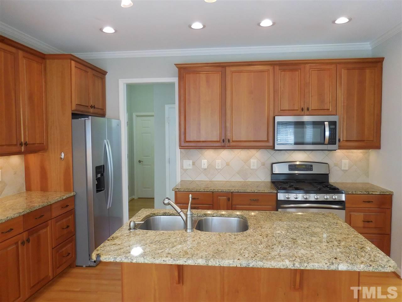 8000 Strawberry Meadows Street Raleigh, NC 27613 - Photo 10 of 30