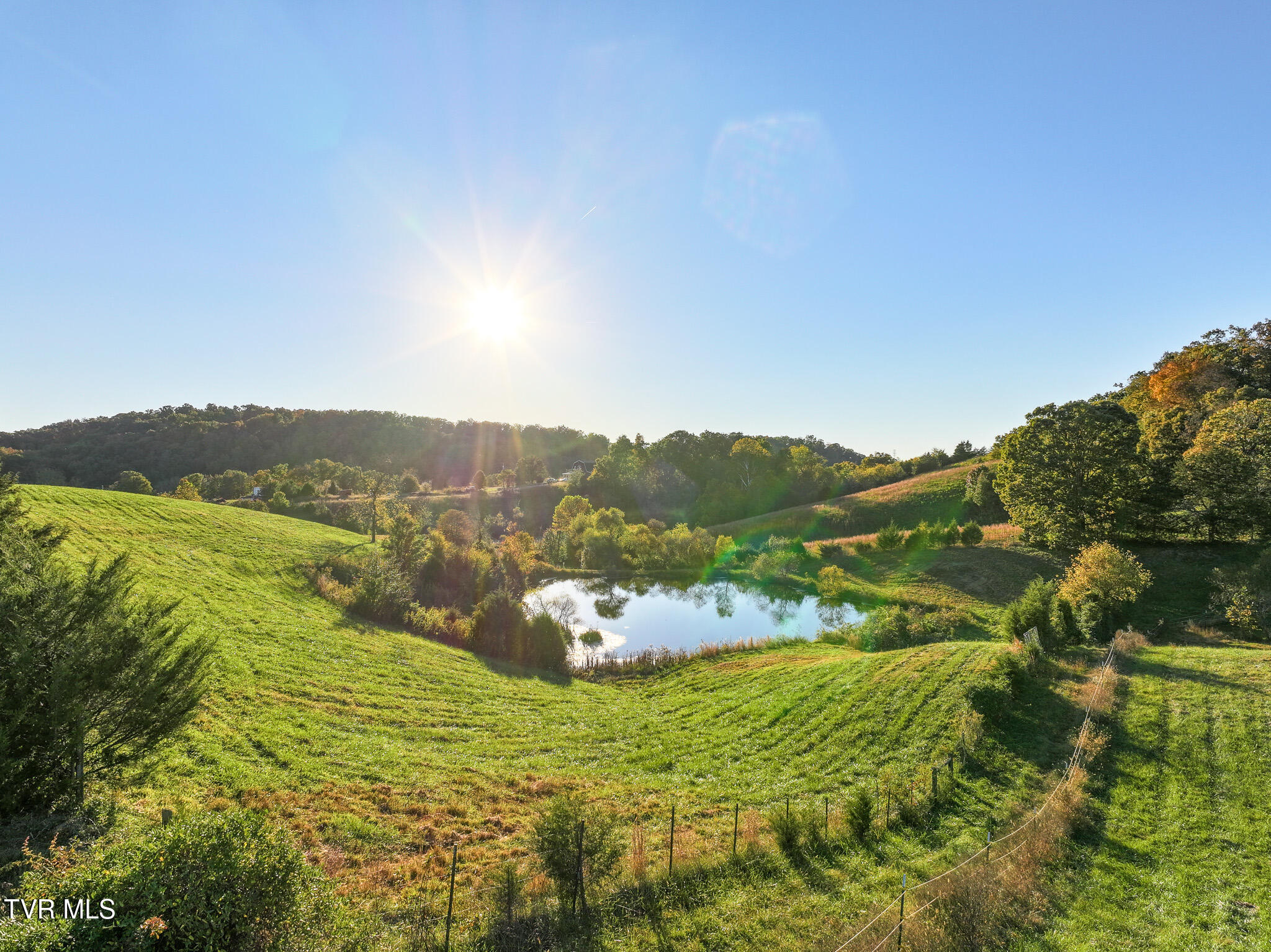 290 Roaring Fork Road, Unit 6 & 7 Greeneville, TN 37745 - Photo 28 of 37 27