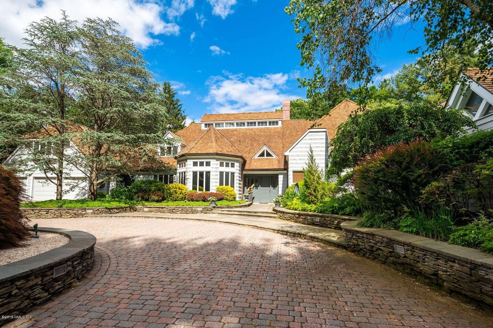 183 Round Hill Road Greenwich, CT 06831 - Photo 17 of 17 FRONT