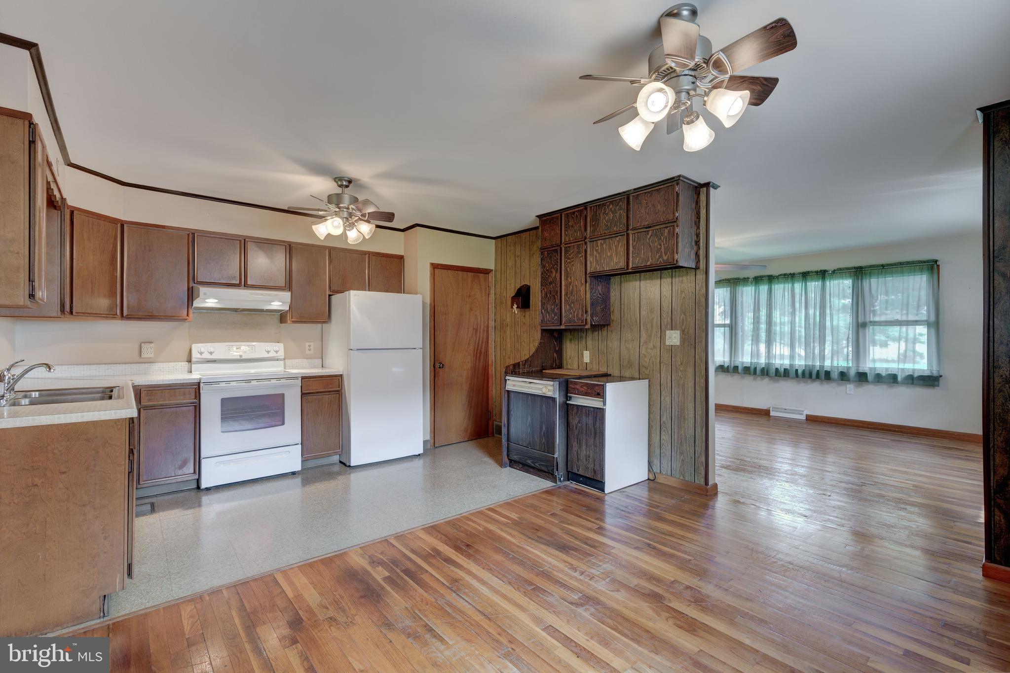 15914 Dark Hollow Road Upperco, MD 21155 - Photo 21 of 46 Dining Area