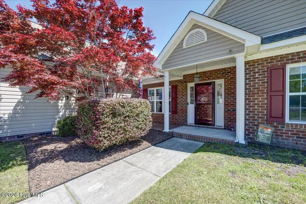 $368,000 | 110 Blackheath Drive, New Bern, NC 28560