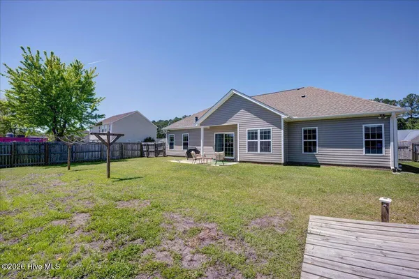 $368,000 | 110 Blackheath Drive, New Bern, NC 28560