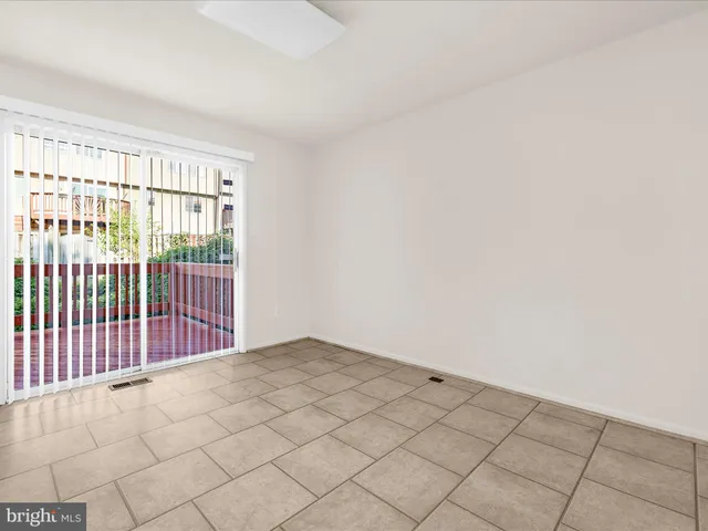 $314,000 | 22 Royalty Circle, Unit 22, Owings Mills, MD 21117