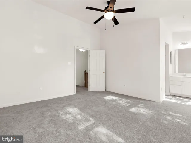 $299,999 | 22 Royalty Circle, Unit 22, Owings Mills, MD 21117