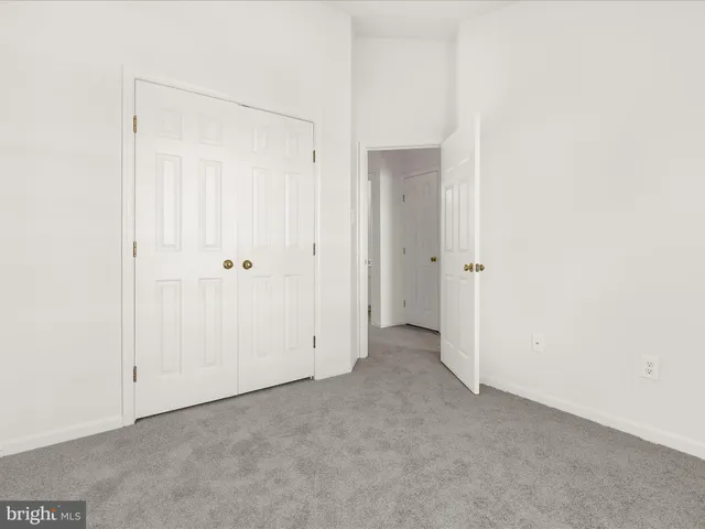 $299,999 | 22 Royalty Circle, Unit 22, Owings Mills, MD 21117