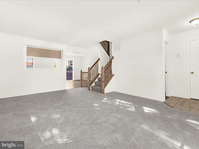 $299,999 | 22 Royalty Circle, Unit 22, Owings Mills, MD 21117