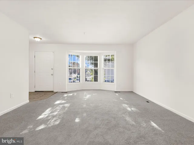 $314,000 | 22 Royalty Circle, Unit 22, Owings Mills, MD 21117