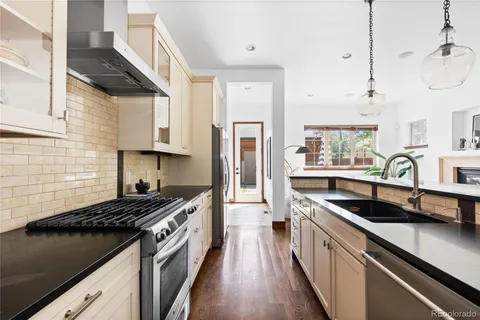 $1,095,000 | 1992 South Grant Street, Denver, CO 80210