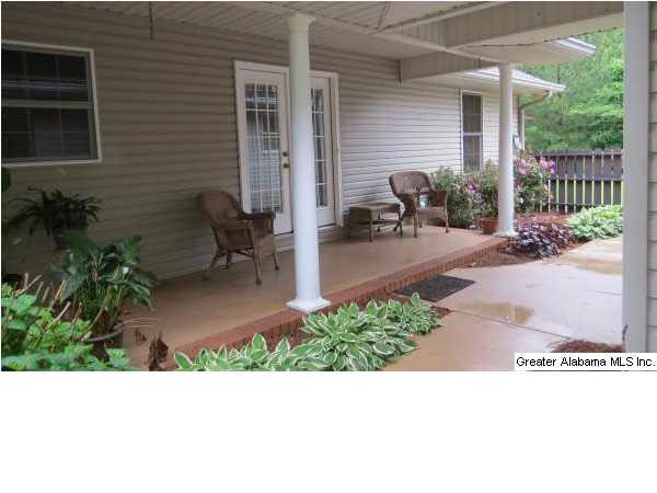 522 Cherry Avenue Roanoke, AL 36274 - Photo 3 of 20