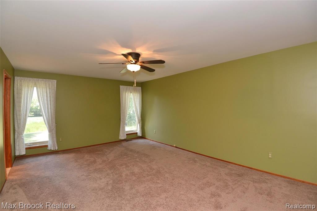 233 Coldiron Drive Rochester Hills, MI 48307 - Photo 14 of 24