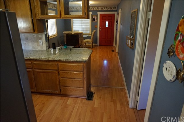 239 Vista Avenue Pasadena, CA 91107 - Photo 7 of 17