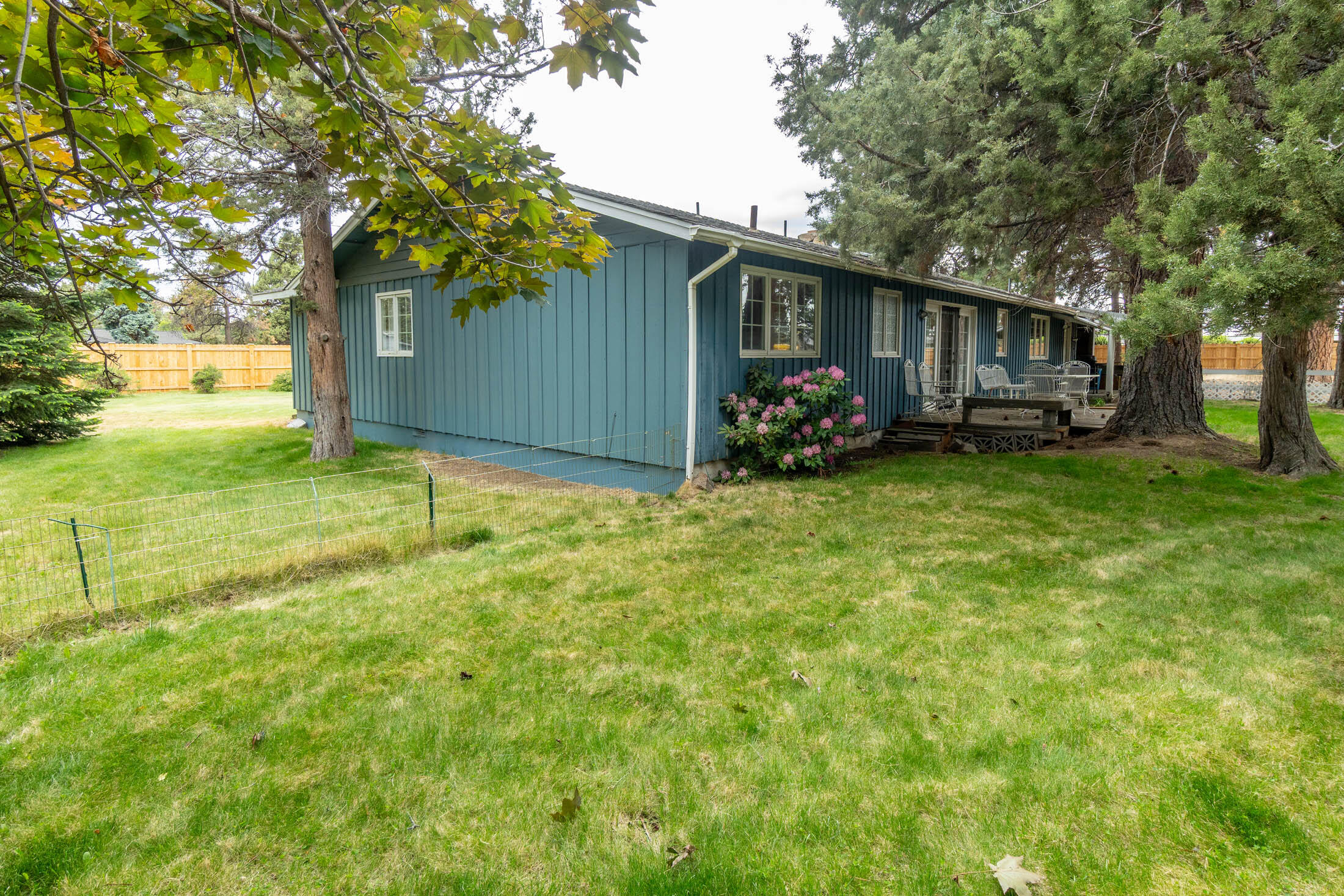 61984 Pettigrew Road Bend, OR 97702 - Photo 21 of 29