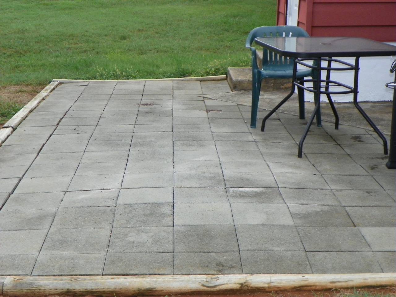 5008 Hubert Road Northwest Roanoke, VA 24012 - Photo 4 of 10 Patio